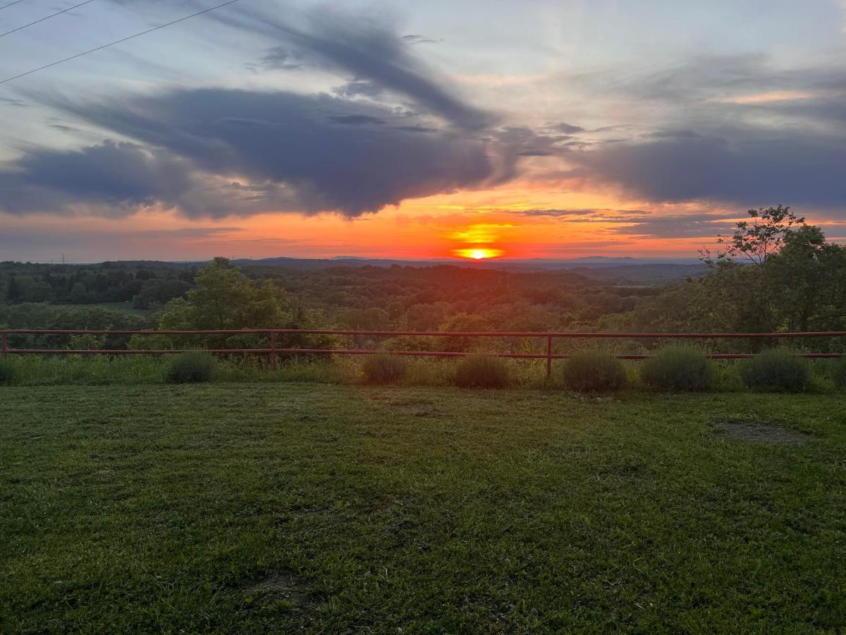 B&B Il Tramonto Barbarano Romano Kültér fotó